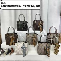 Torebki damskie (23x12x22cm/6szt)