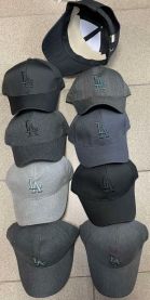 Czapki męskie z daszkiem (uniwersalny/12szt)