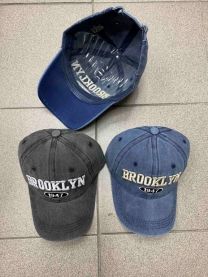 Czapki męskie z daszkiem (uniwersalny/12szt)