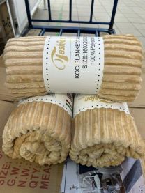 Koce (200x220cm/6szt)