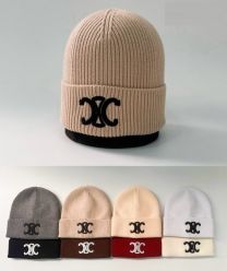 Czapki damskie (uniwersalny/12szt)