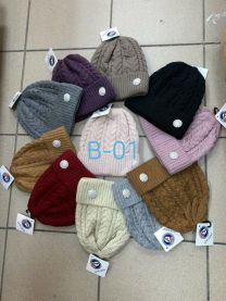 Czapki damskie (uniwersalny/12szt)