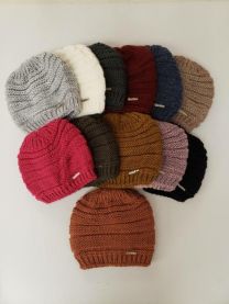 Czapki damskie (uniwersalny/12szt)