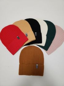 Czapki damskie (uniwersalny/10szt)