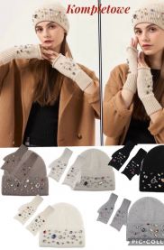 Komplet czapki damskie (uniwersalny/12kpt)