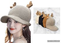 Czapki damskie z daszkiem (uniwersalny/12szt)