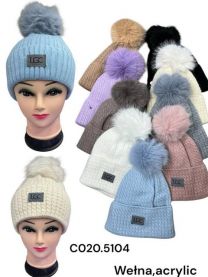 Czapki damskie (uniwersalny/12szt)