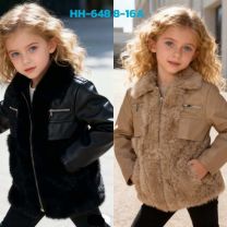 Kurtki Dziecięce (8-16LAT/10szt)