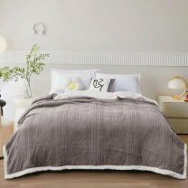 Gruby Wełniany Koc (200x230cm/6szt)