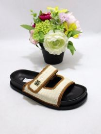 Klapki na płaskim (36-41/12P)