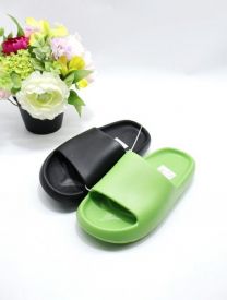 Klapki basenowe damskie (36-41/24P)