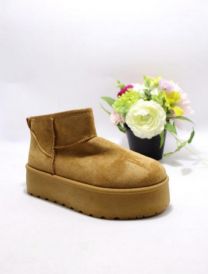 * BARDZO WYSOKA JAKOŚĆ WYKONANIA *