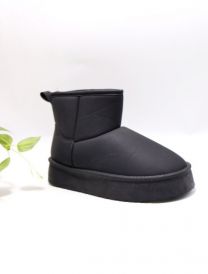 * BARDZO WYSOKA JAKOŚĆ WYKONANIA *