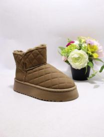 * BARDZO WYSOKA JAKOŚĆ WYKONANIA *