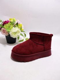 * BARDZO WYSOKA JAKOŚĆ WYKONANIA *