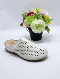 Klapki zakryte palce damskie(36-42/12P)