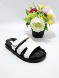 Klapki na płaskim (36-41/12P)