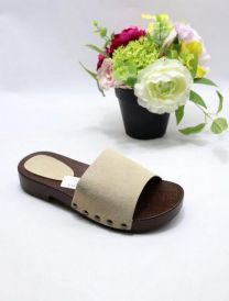 Klapki na płaskim (36-41/12P)