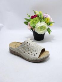 Klapki na Koturnie(36-42/12P)