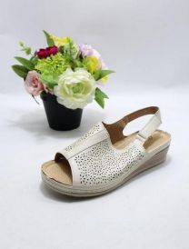 Sandały na koturnie (36-41/12P)