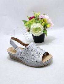 Sandały na koturnie (36-41/12P)