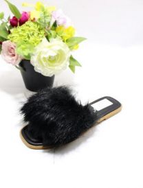 Klapki z futerkiem(36-41/12P)