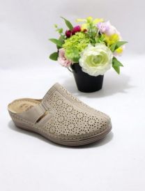 Klapki zakryte palce damskie(36-41/12P)