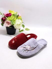 Kapcie zakryte palce damskie (36-41/36P)