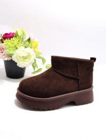 * BARDZO WYSOKA JAKOŚĆ WYKONANIA *