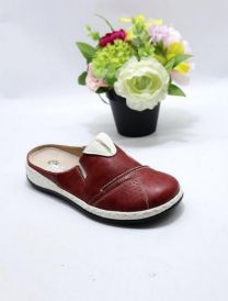 Klapki zakryte palce damskie(36-41/12P)