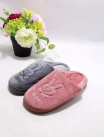 Kapcie zakryte palce damskie (36-41/36P)