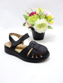 (39-43/8P)_Sandały na koturnie 