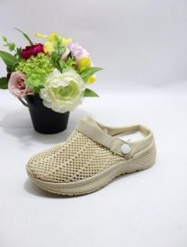 Klapki zakryte palce damskie(36-41/12P)