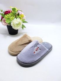 Kapcie zakryte palce damskie (36-41/24P)