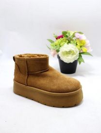 * BARDZO WYSOKA JAKOŚĆ WYKONANIA *