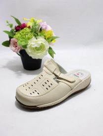 Klapki zakryte palce damskie(36-42/12P)