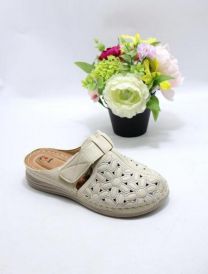 Klapki zakryte palce damskie(37-42/12P)