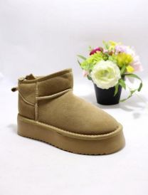 * BARDZO WYSOKA JAKOŚĆ WYKONANIA *