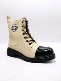 (39-43/8P)_Botki na płaskim