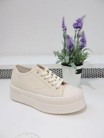 Trampki wiążane damskie(36-41/12P)