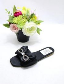 Klapki na płaskim (36-40/12P)