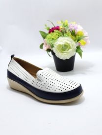 (39-43/8P)_Babcine pantofle