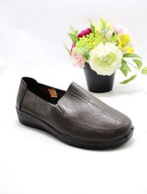 (39-43/8P)_Babcine pantofle