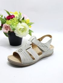 Sandały na koturnie (36-42/12P)