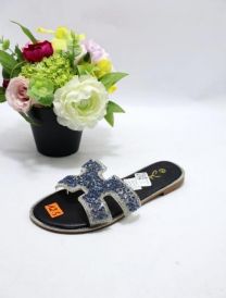 Klapki na płaskim (36-41/12P)