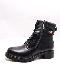 (39-43/8P)_Botki na płaskim