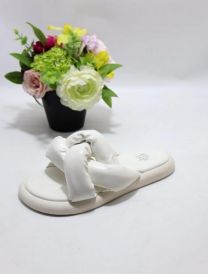 Klapki na płaskim (36-41/12P)