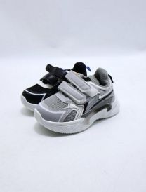 Buty sportowe na rzepy chłopięce (20-25/18P)