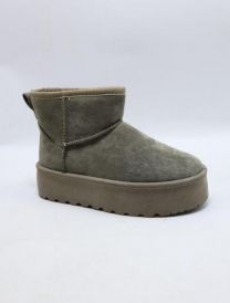 * BARDZO WYSOKA JAKOŚĆ WYKONANIA *