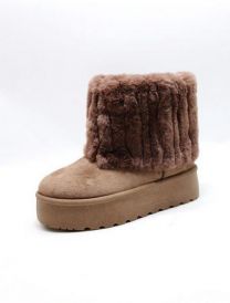 * BARDZO WYSOKA JAKOŚĆ WYKONANIA *